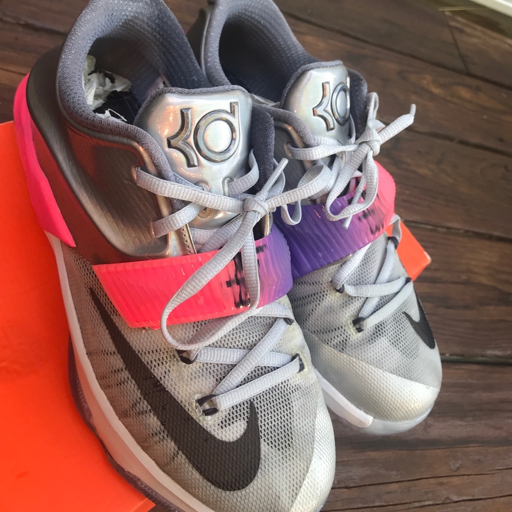 Grade school silver KDs